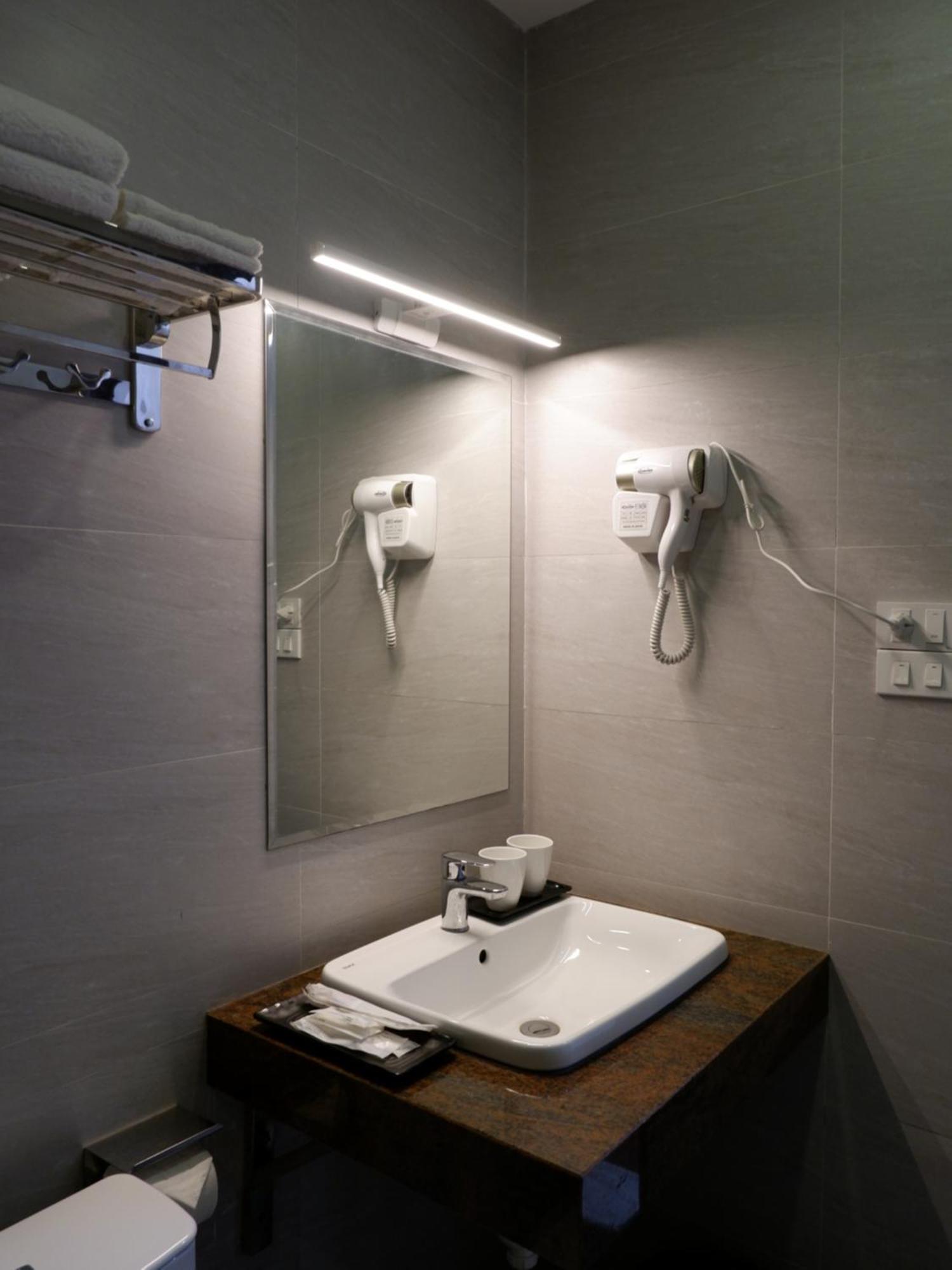 An Khang Hotel ห่าซาง ภายนอก รูปภาพ