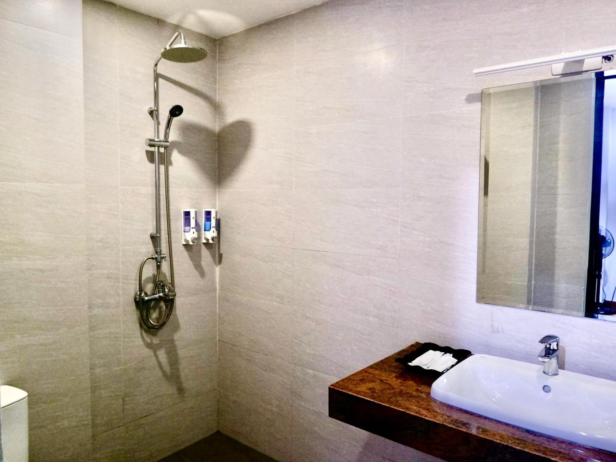 An Khang Hotel ห่าซาง ภายนอก รูปภาพ